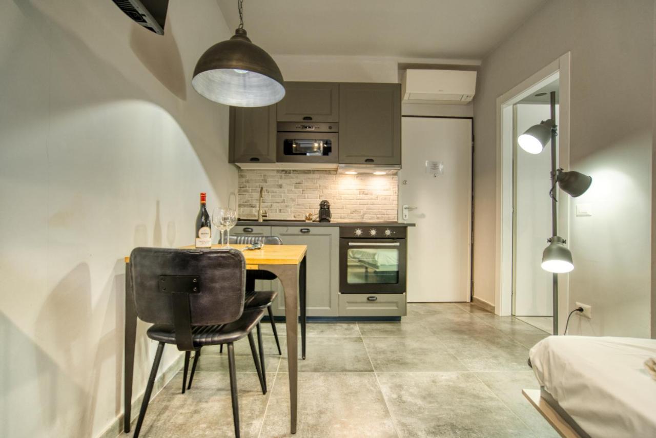 ミラノItalianflat - L'Angolo Dei Navigliアパートメント エクステリア 写真